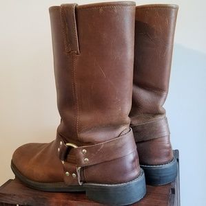 wrangler square toe boots